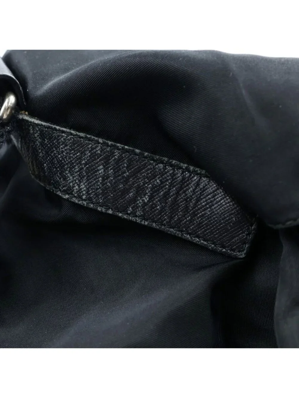 Prada this authentic